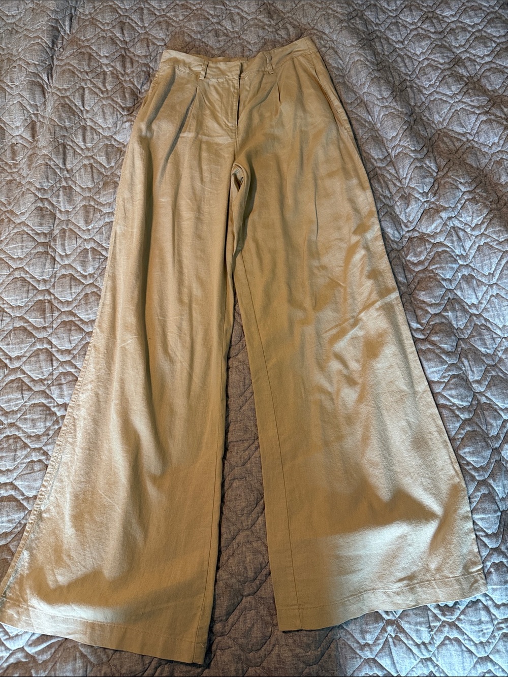 Versona Khaki Wide-Leg Trousers